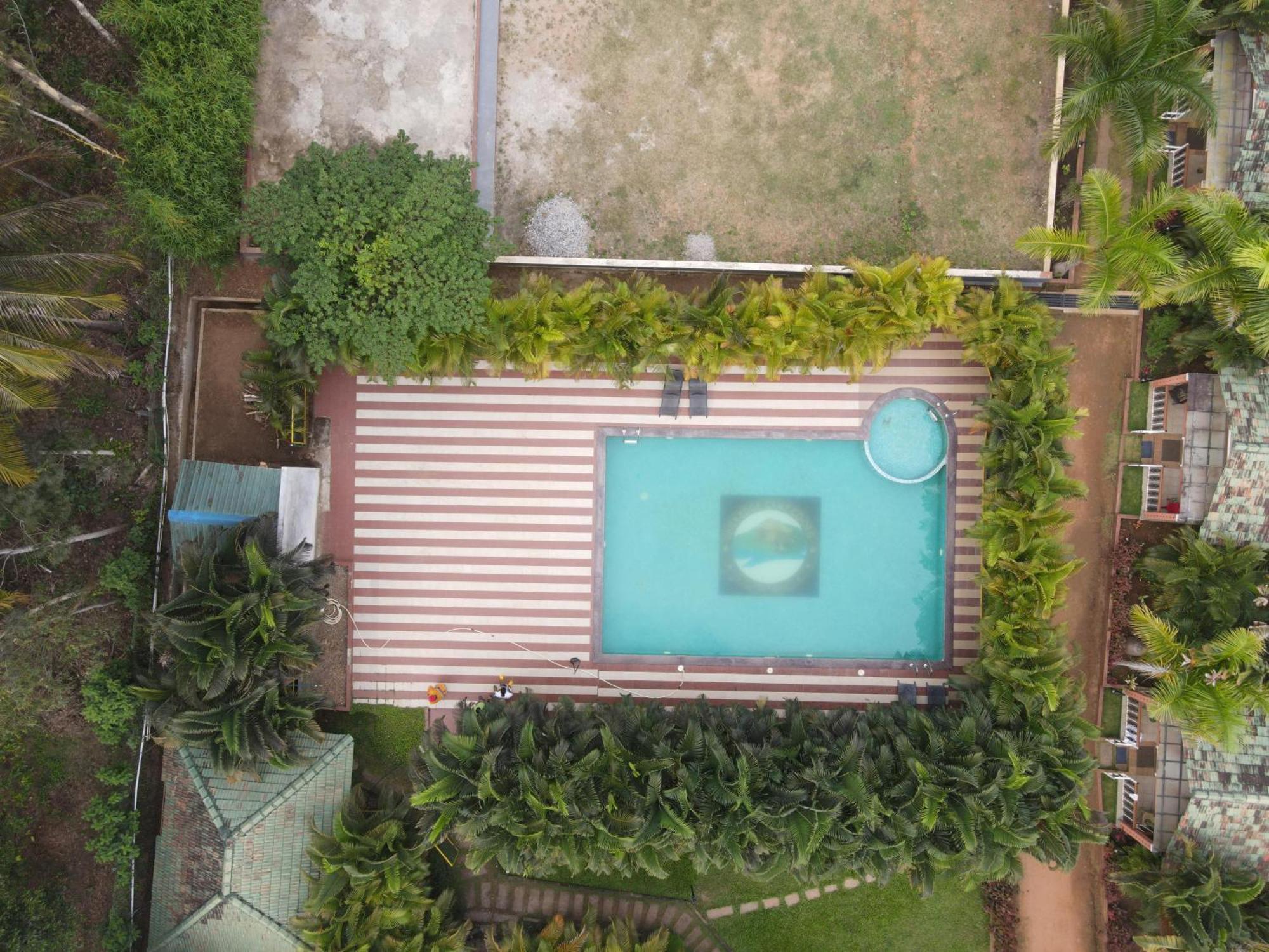 Coorg Nesara Hotel And Resort Kushālnagar エクステリア 写真